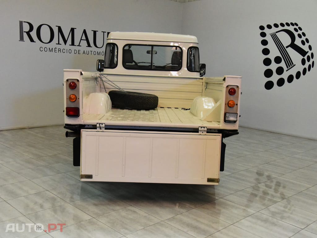 Land Rover Defender 110 PICK UP 2.5TDI 4x4