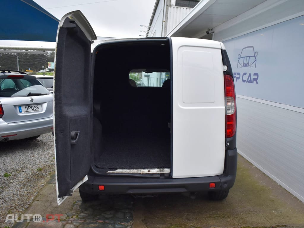 Fiat Doblo Cargo Maxi 1.9 JTD