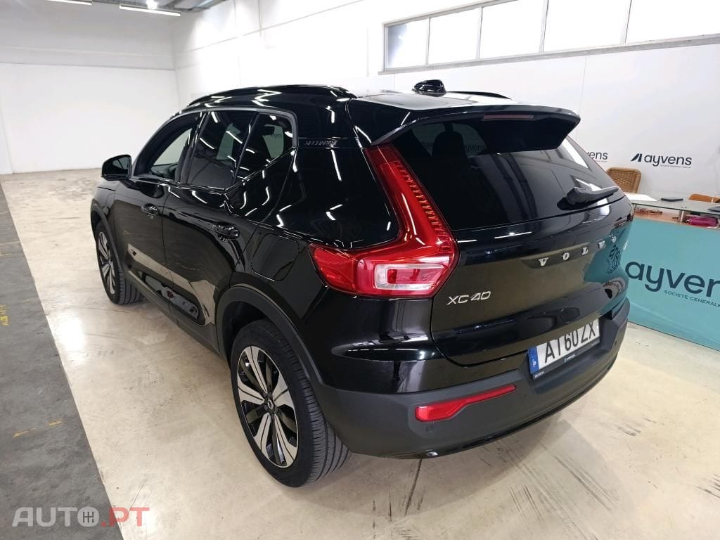 Volvo XC40 Recharge Plus