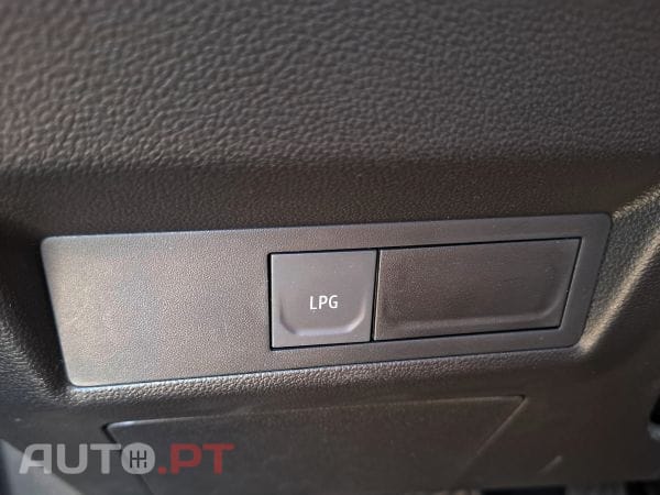 Renault Captur 1.0 TCe 100 Bi-Fuel techno