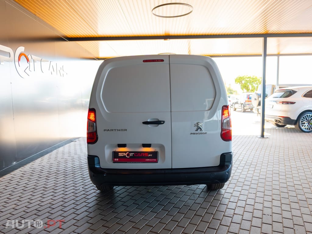 Peugeot Partner 1.5 BlueHDi Pro Longa