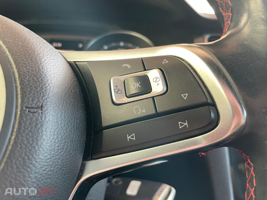 Volkswagen Golf 2.0 TSi GTi DSG Performance