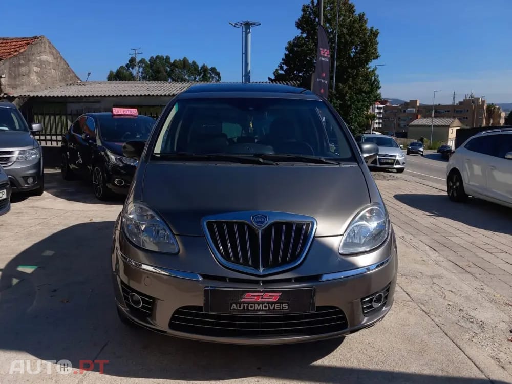 Lancia Musa 1.3 16V M-jet Platino S&S