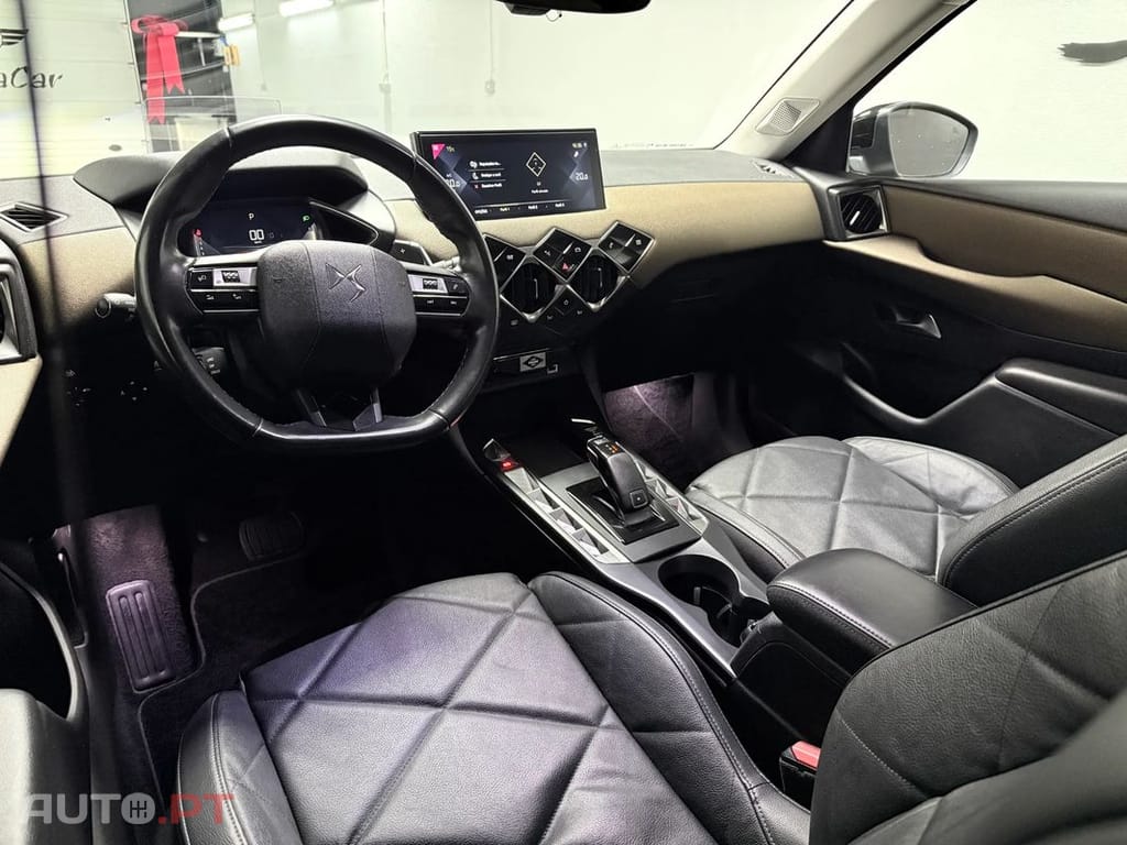 DS DS3 PureTech 130 Aut. PERFORMANCE LINE