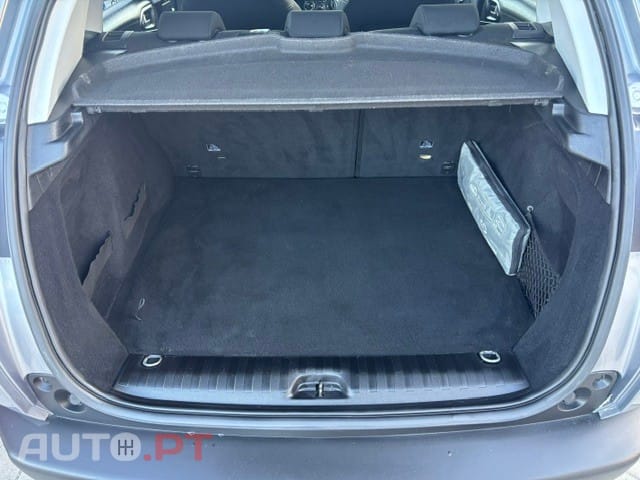 Peugeot 2008 1.6 BlueHDi Style
