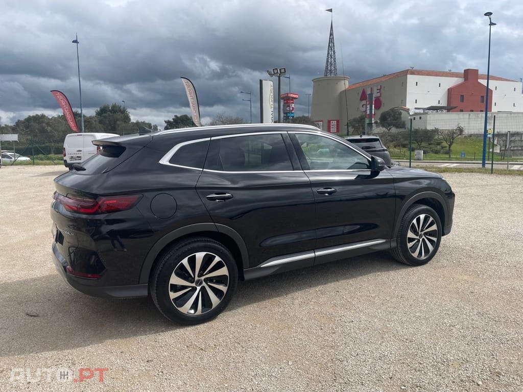 BYD Seal U 87 kWh Design