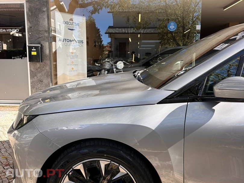 BMW iX xDrive 45 Pack Desportivo