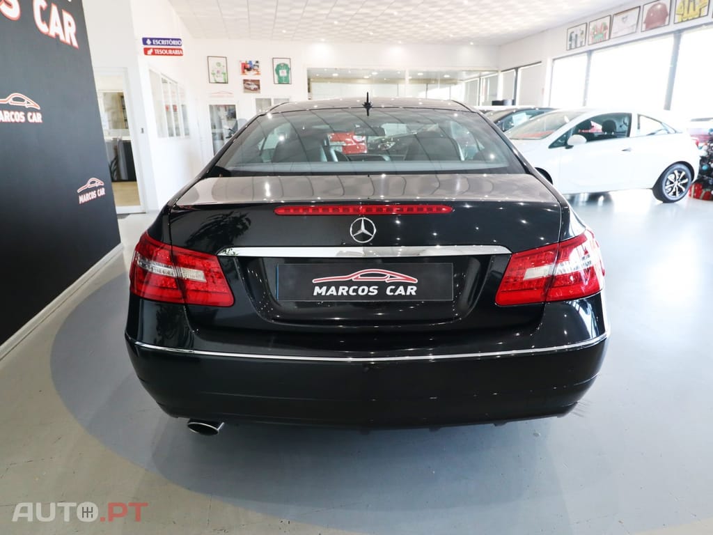 Mercedes-Benz E 220 CDi BlueEfficiency