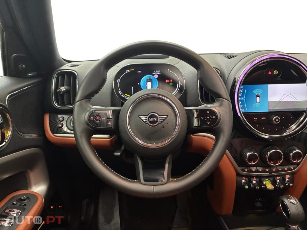 MINI Countryman Cooper SE Premium Essential Auto