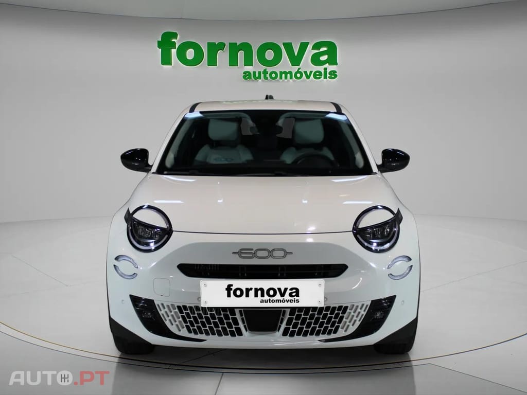 Fiat 600 1.2 Hybrid La Prima