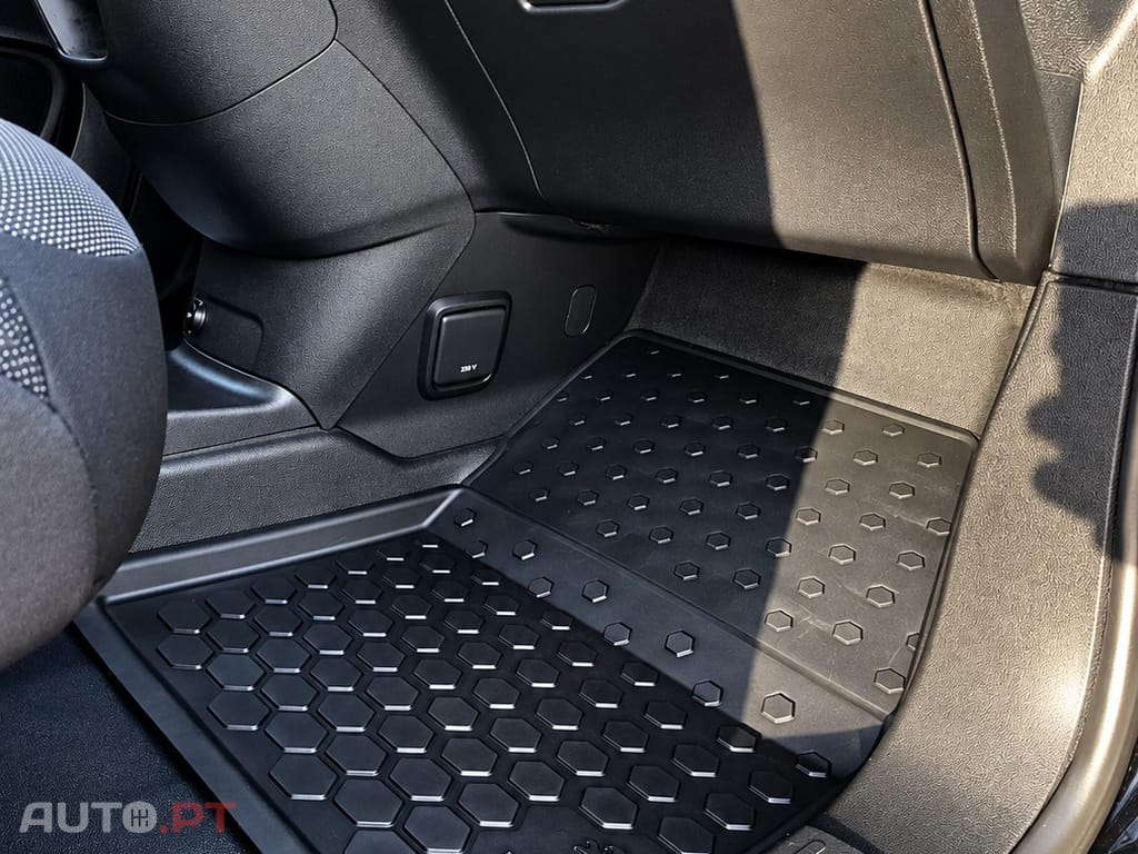 Peugeot Partner 1.5 BlueHDi Asphalt Longa EAT8