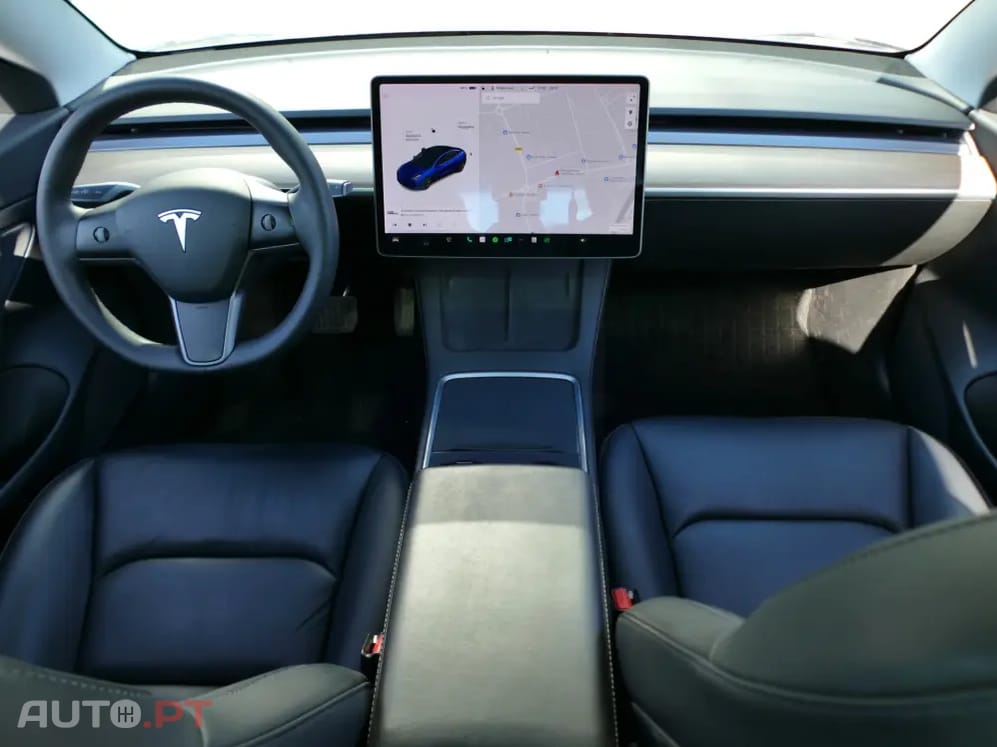 Tesla Model 3 Tração Traseira