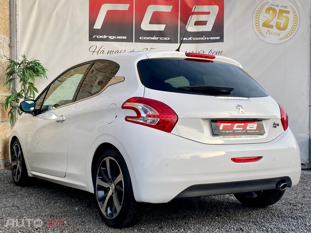 Peugeot 208 1.6 BlueHDi GT Line
