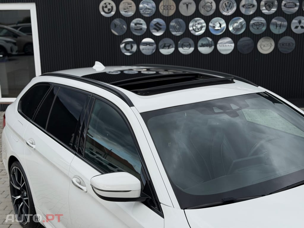 BMW 520 d Pack Desportivo M Auto