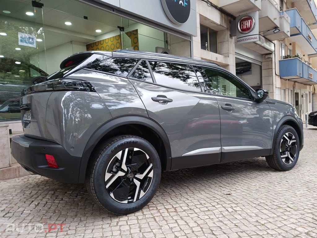 Peugeot 2008 1.2 PureTech Allure Pack