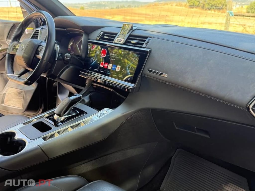 DS DS7 Crossback Grand chic opera