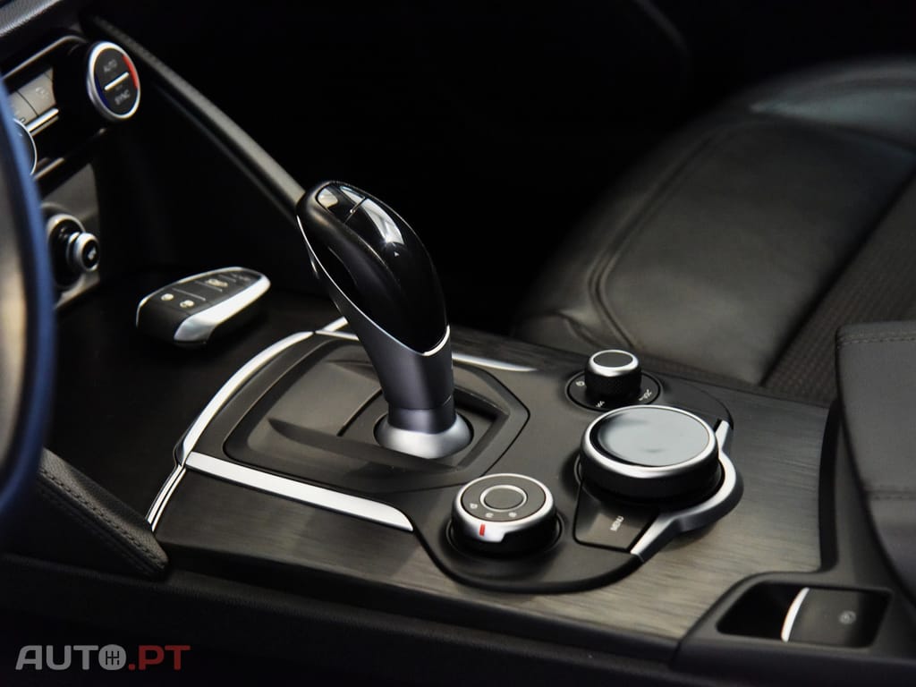 Alfa Romeo Stelvio 2.2 D Super AT8