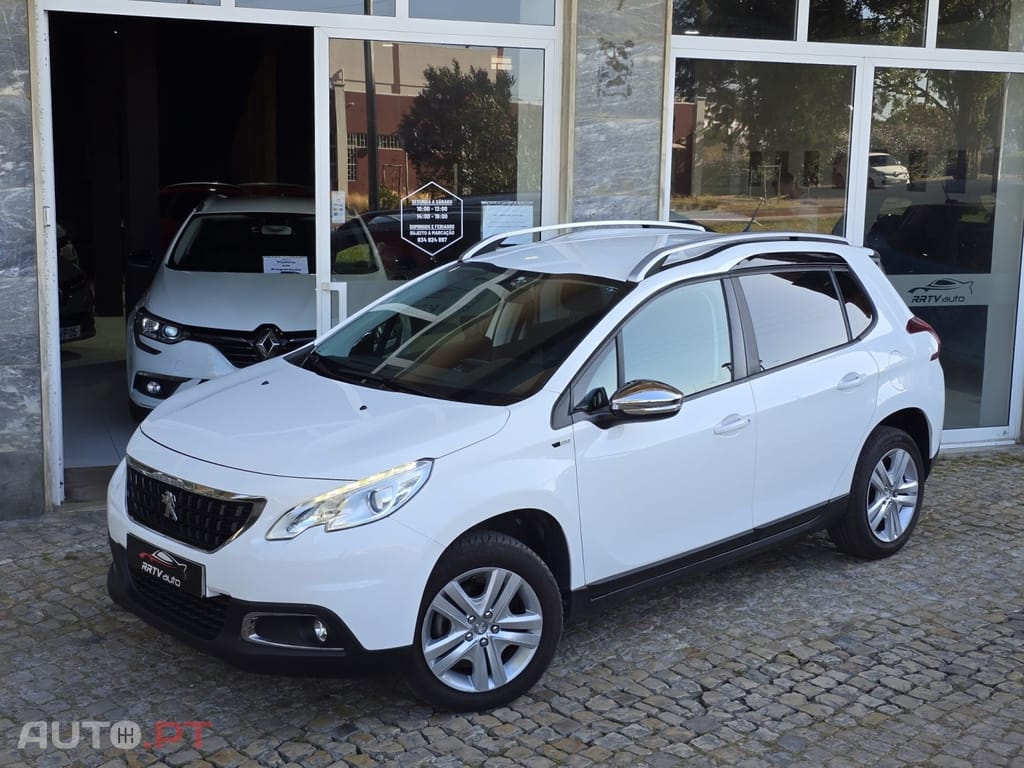 Peugeot 2008 1.2 PureTech Active