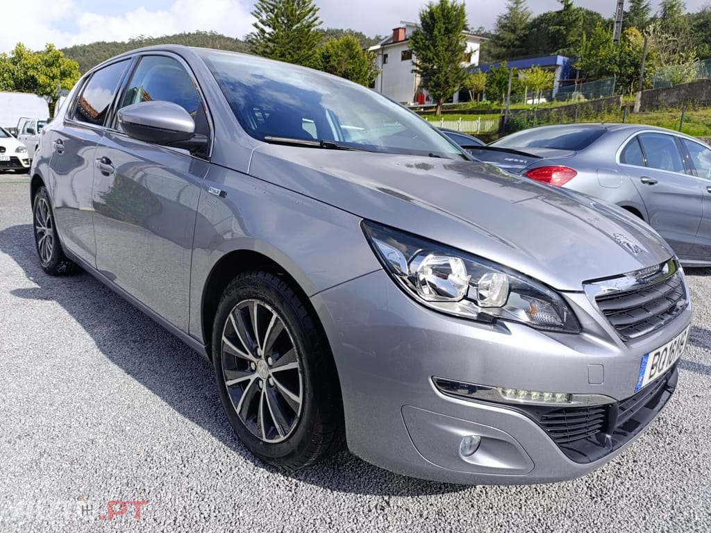 Peugeot 308 1.2 PureTech Style
