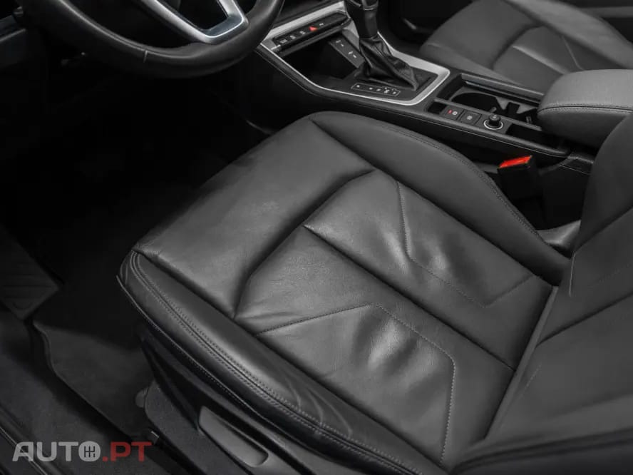 Audi Q3 35 TFSI S line S tronic