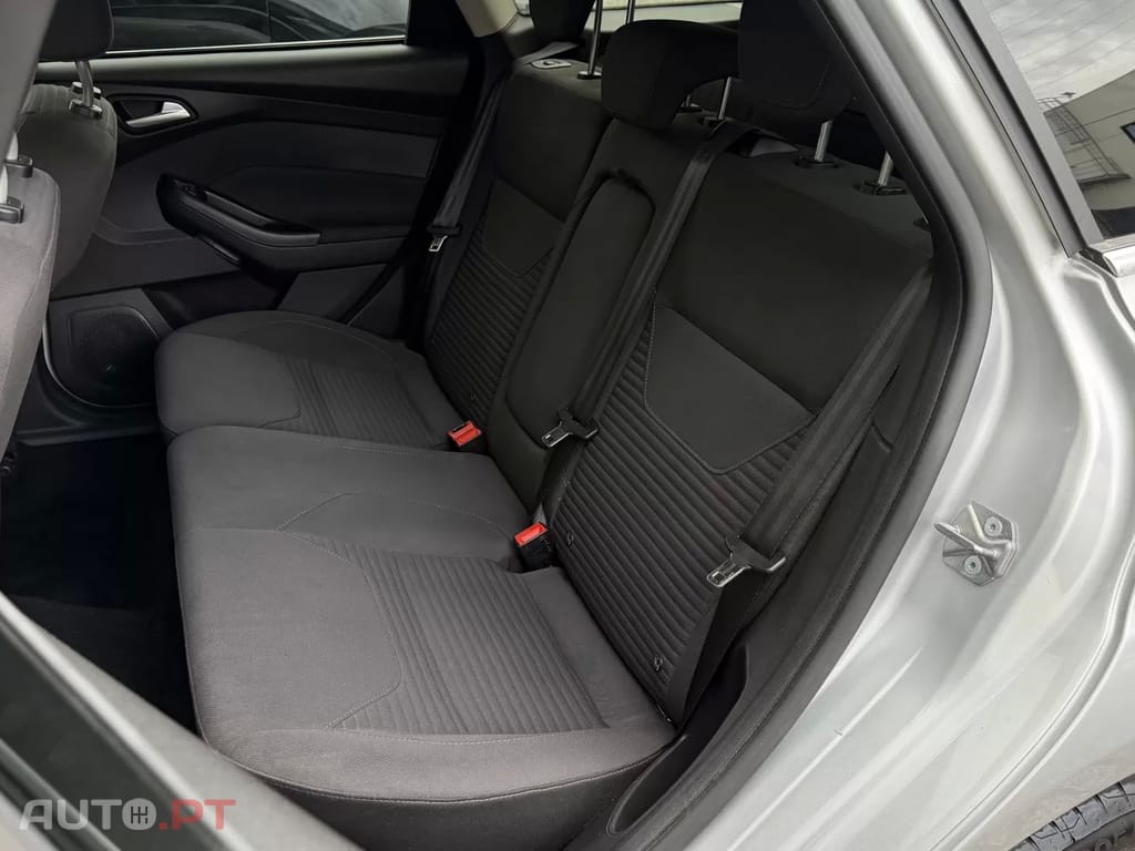 Ford Focus SW 1.0 EcoBoost Titanium
