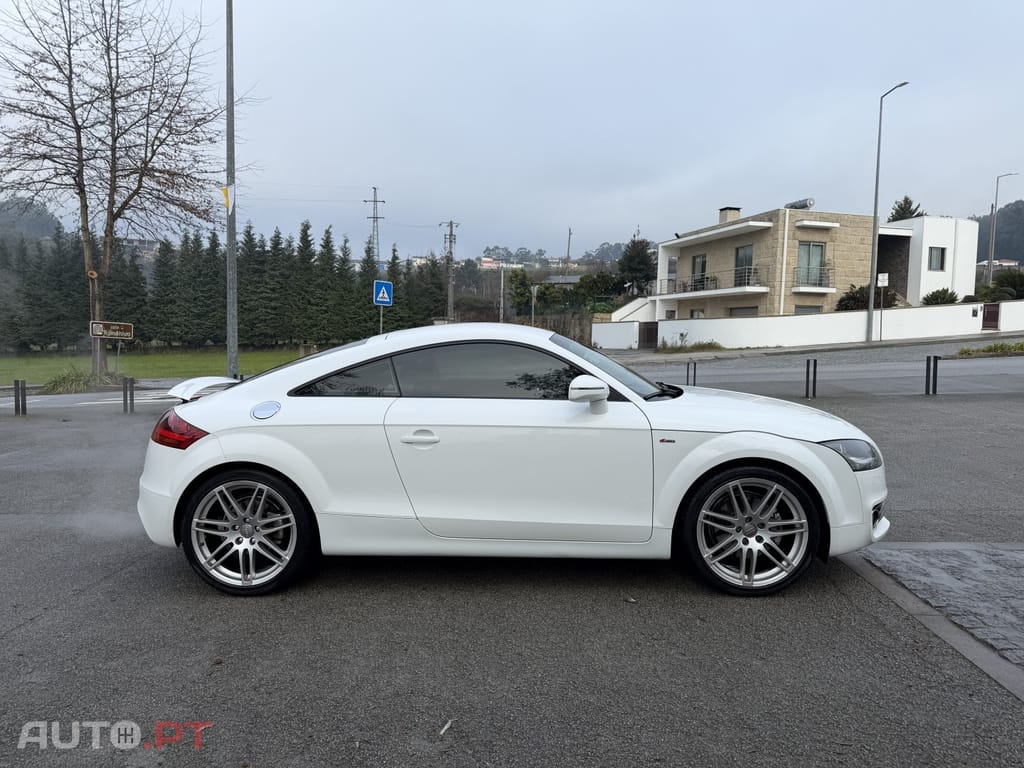 Audi TT 1.8 TFSI S-line