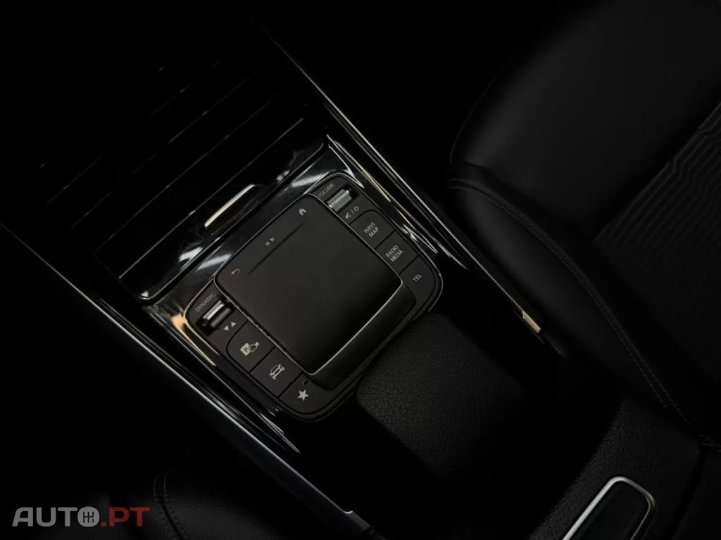 Mercedes-Benz GLA 250 e 8G-DCT