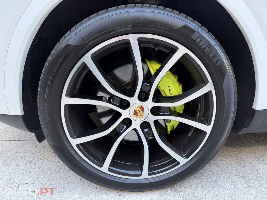 Porsche Cayenne E-Hybrid Platinum Edition