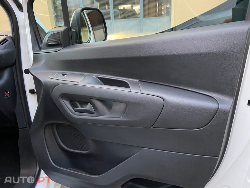 Citroen Berlingo 1.6 HDI L2  100 cv Carplay