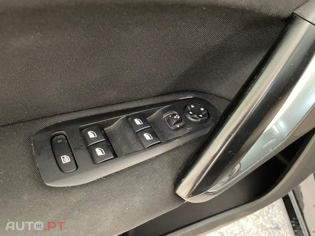 Peugeot 308 SW 1.6 BlueHDi Allure