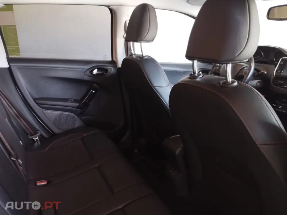 Peugeot 2008 1.2 PureTech GT Line