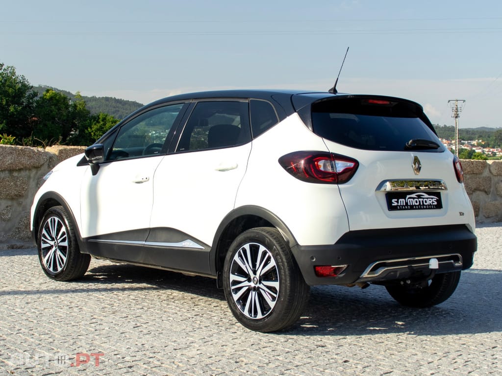 Renault Captur 1.2 TCe Initiale Paris EDC