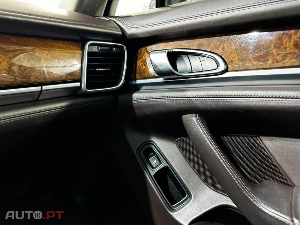 Porsche Panamera S E-Hybrid