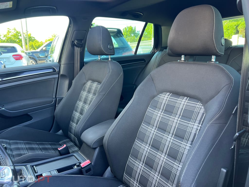 Volkswagen Golf 2.0 TDi GTD