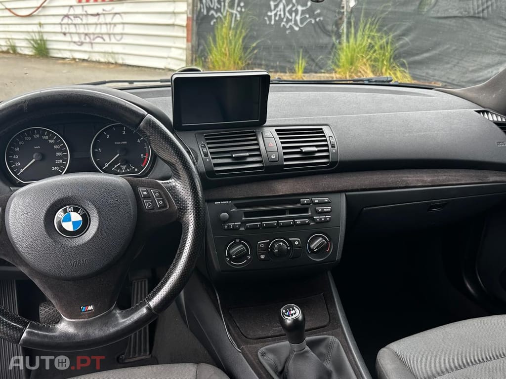 BMW 120 e87