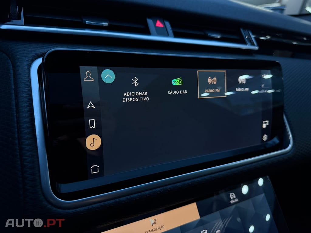 Land Rover Velar 2.0 D200 AWD R-Dynamic SE