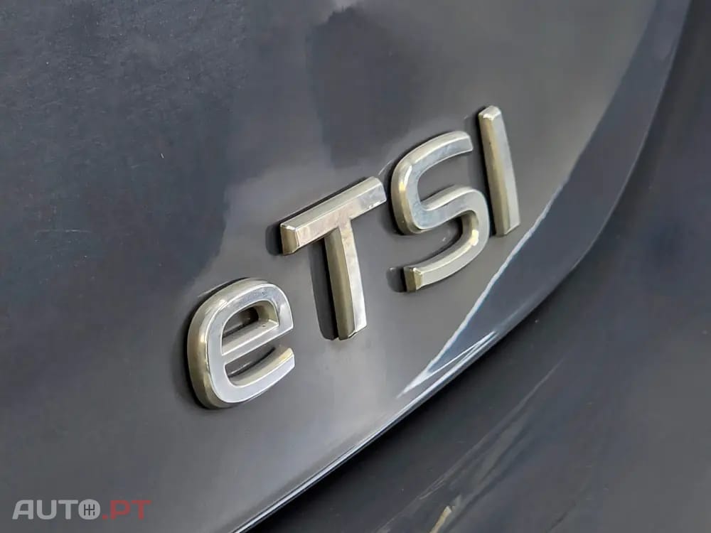 Volkswagen Golf Variant 1.0 eTSI Life DSG