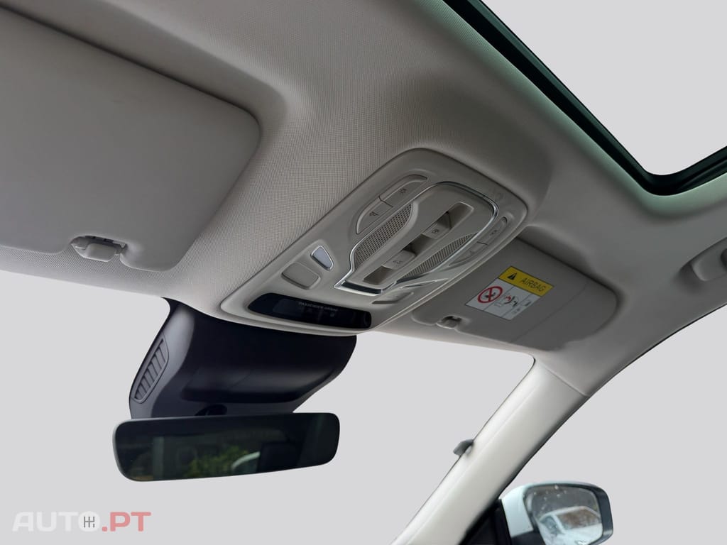 MG EHS PHEV Hybrid Luxury I.V.A DEDUTIVEL