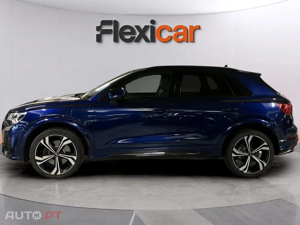 Audi Q3 45 TFSIe S line S tronic