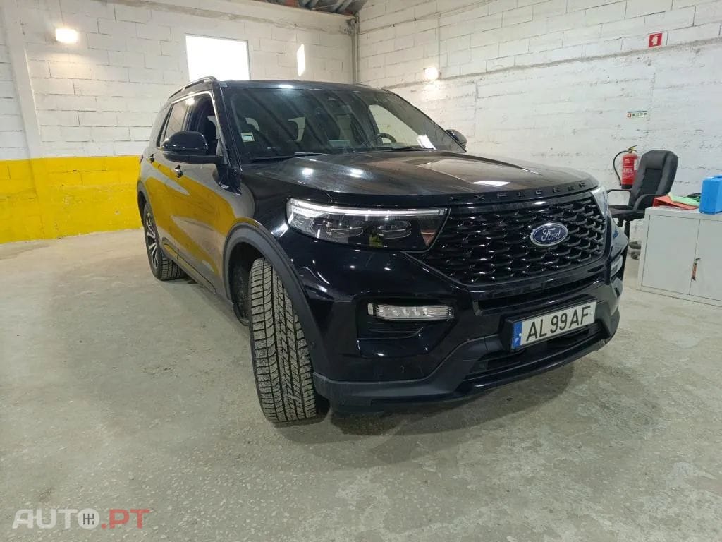 Ford Explorer 3.0 EcoBoost PHEV ST-Line