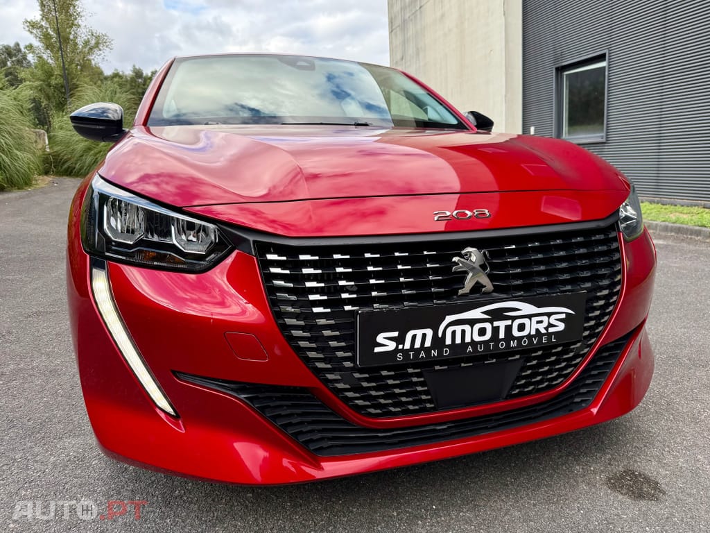 Peugeot 208 PureTech 100 EAT8 Allure
