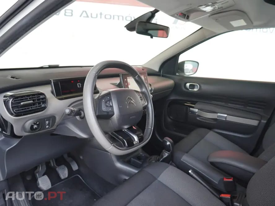 Citroen C4 Cactus 1.6 BlueHDi Shine