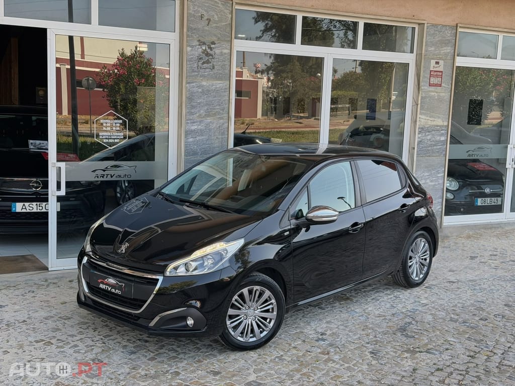 Peugeot 208 1.2 PureTech Style