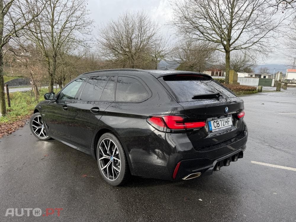 BMW 530 e Pack Desportivo M