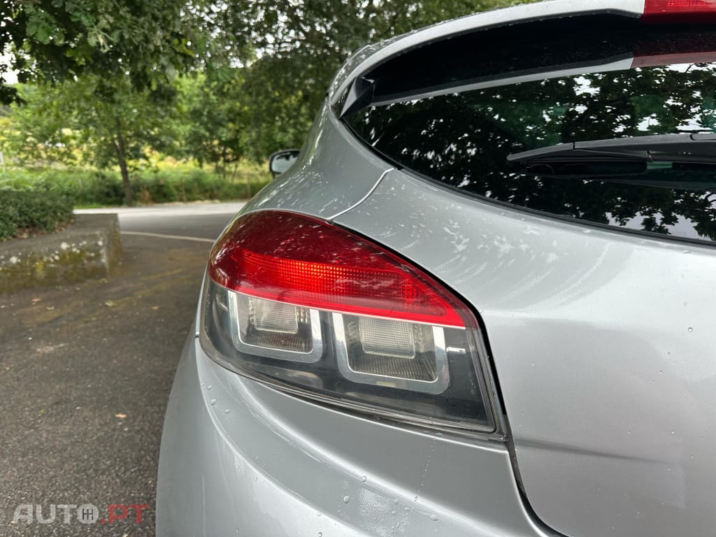 Renault Mégane Coupe 1.5 dCi Dynamique S CO2 Champion