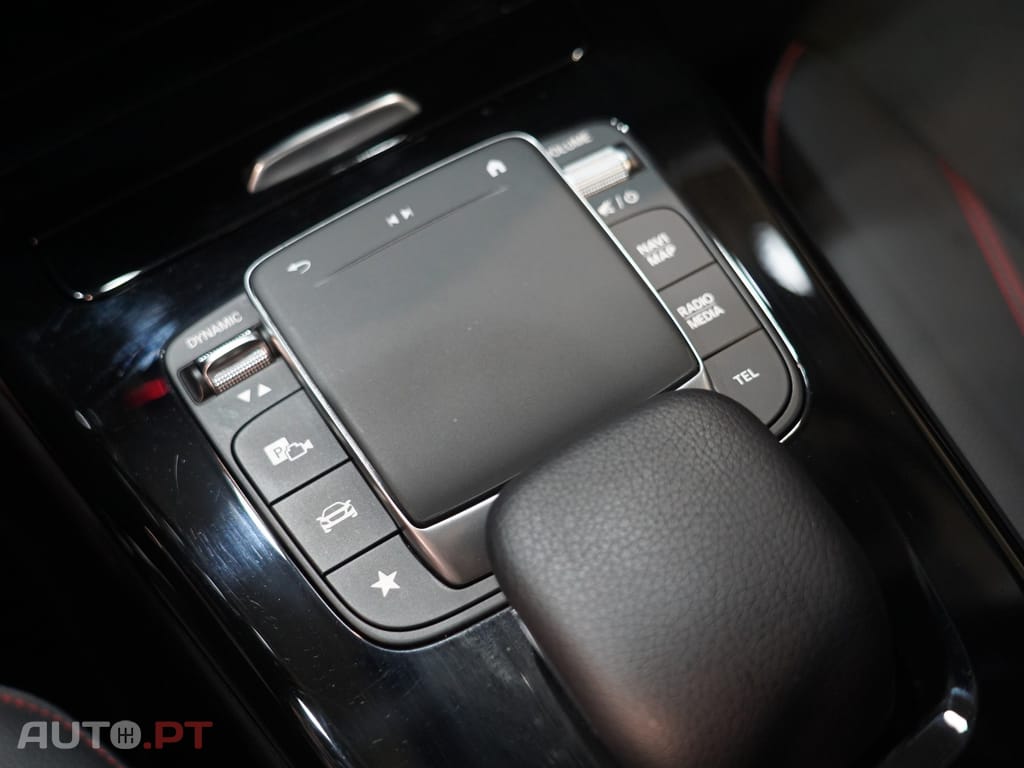 Mercedes-Benz A 250 AMG Line