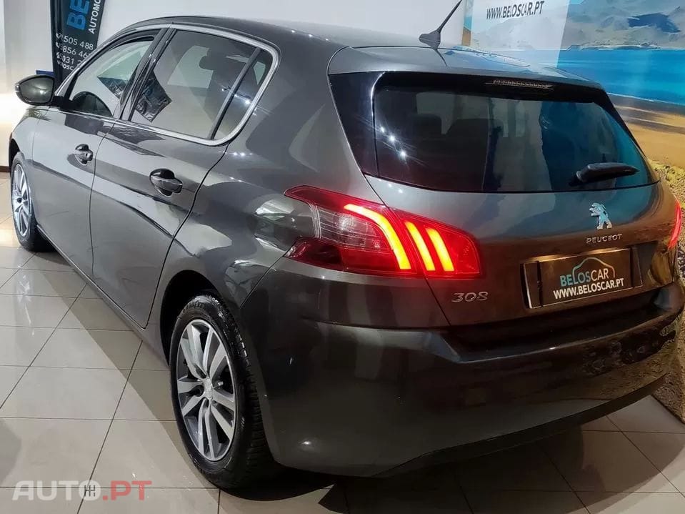 Peugeot 308 1.2 PureTech Style