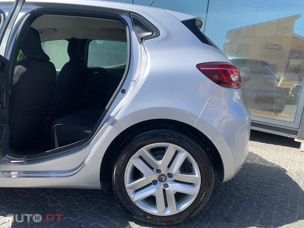 Renault Clio 1.5 Blue dCi Zen