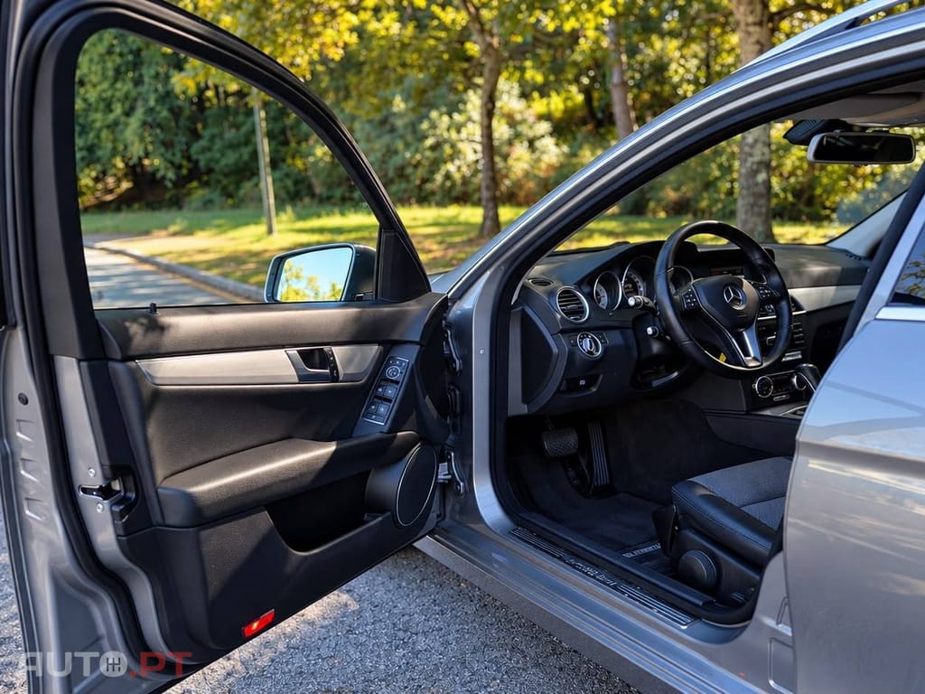 Mercedes-Benz C 220 CDi Avantgarde BlueEfficiency Aut.