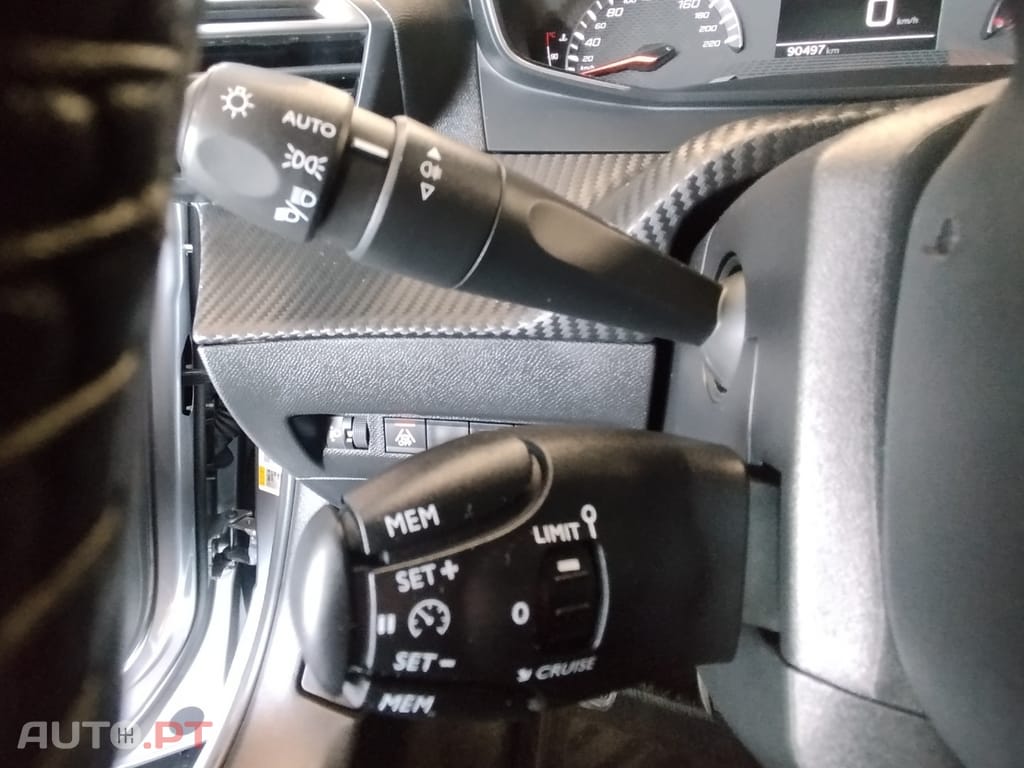 Peugeot 2008 1.5 BlueHDi Active